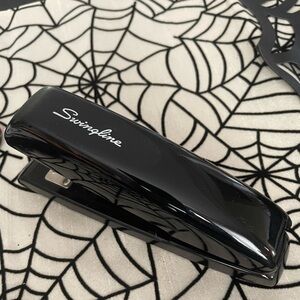 Swingline Black Stapler, model 646xx, Black